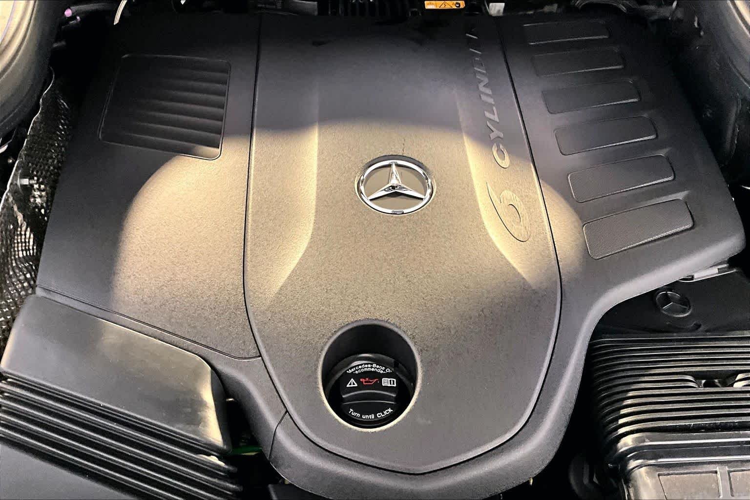 New 2026 Obsidian Black Metallic Mercedes-Benz GLE 450 image 15