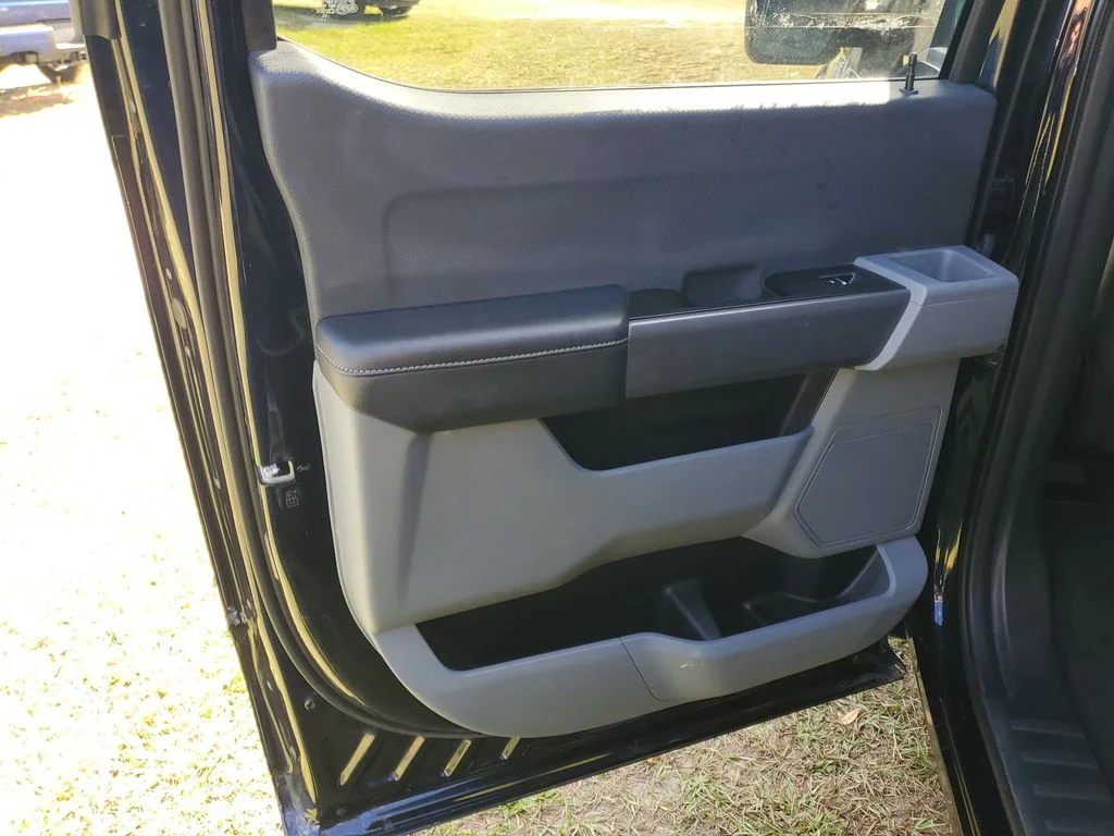 2023 Ford F-150 XLT - Photo 29