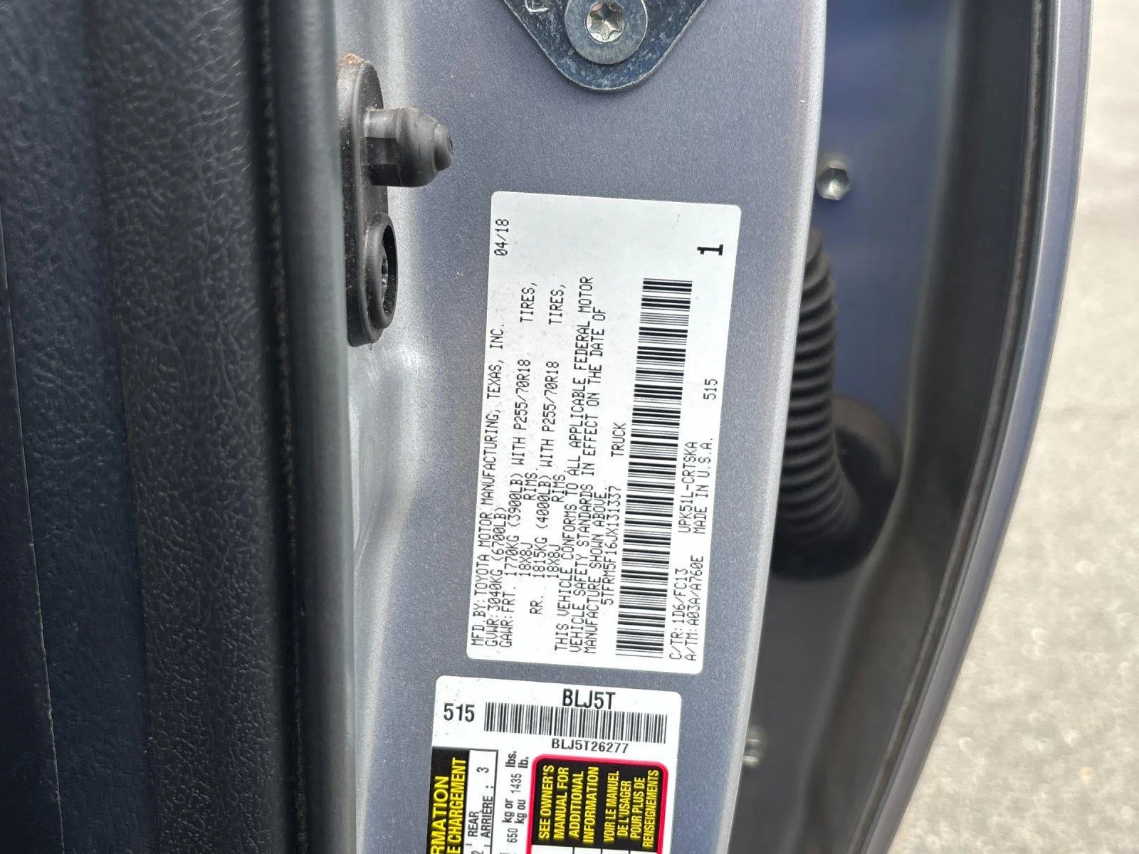 Used 2018 Silver Sky Metallic Toyota SR5 image 11