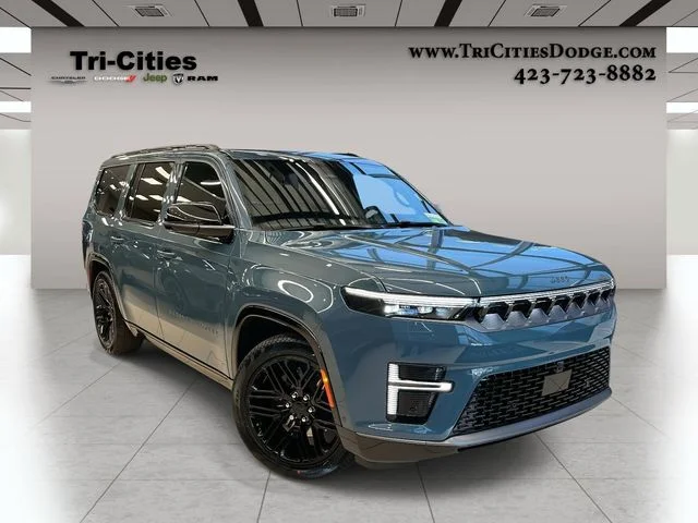 New 2026 Steel Blue Exterior Paint Jeep Limited image 1