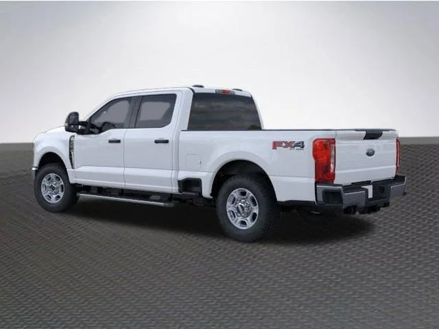 New 2026 Oxford White Ford F-250® XLT image 4