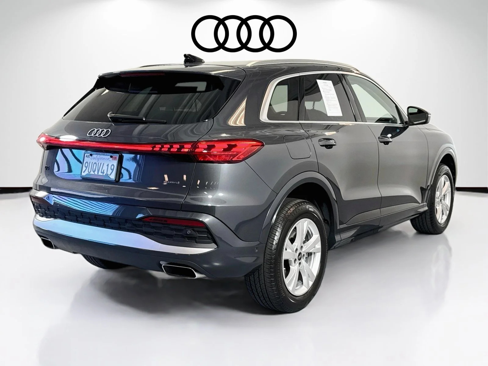 Used 2025 Tambora Gray Audi Premium image 5