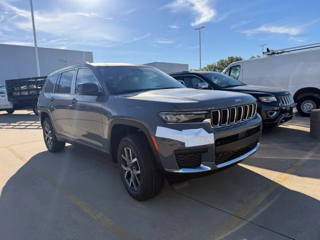 New 2027 Gray Jeep Laredo X image 1