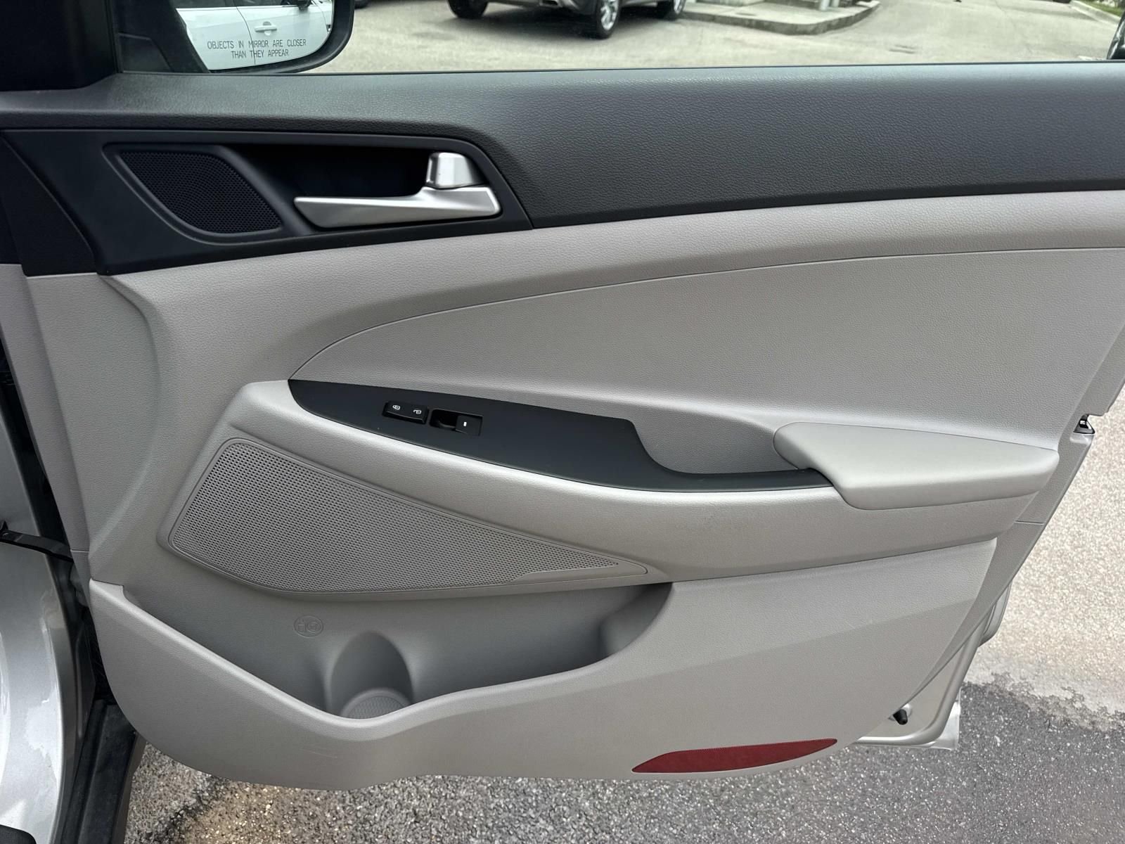 Used 2021 Silver Hyundai Value image 15