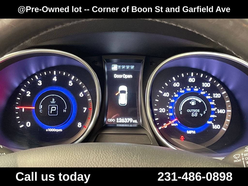 Used 2014 Gray Hyundai Base image 21