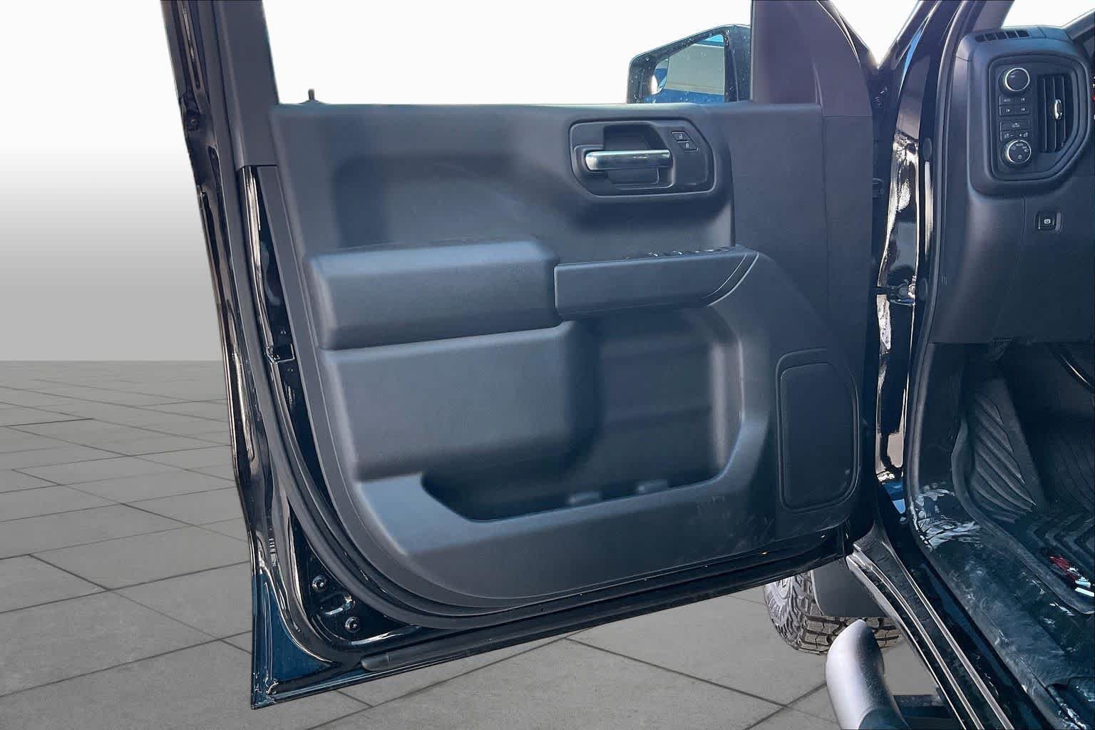 2026 Chevrolet Silverado 1500 Custom Trail Boss - Photo 10