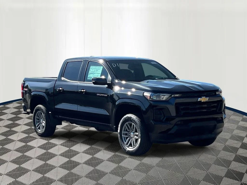 New 2026 Black Chevrolet LT image 7