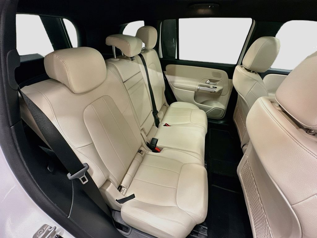 Used 2026 White Mercedes-Benz GLB 250 image 28