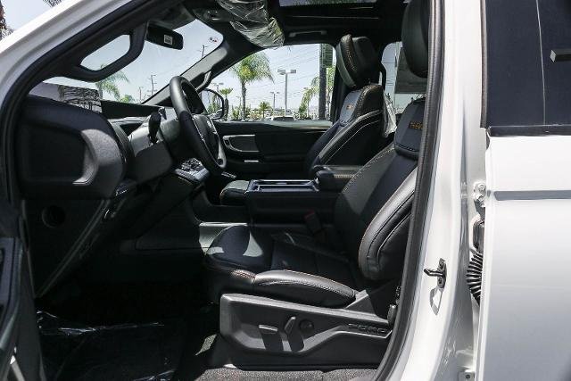 New 2026 Star White Metallic Tri-Coat Ford Tremor® image 58