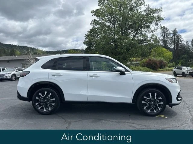 New 2026 Platinum White Pearl Honda EX-L image 2