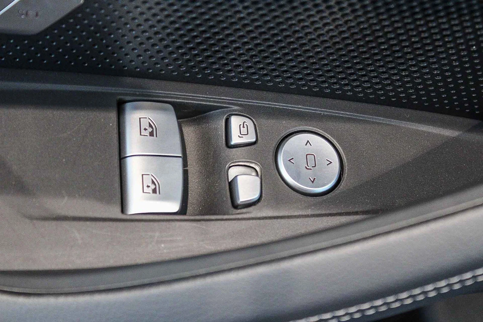 2025 BMW 4 Series 430i - Photo 20