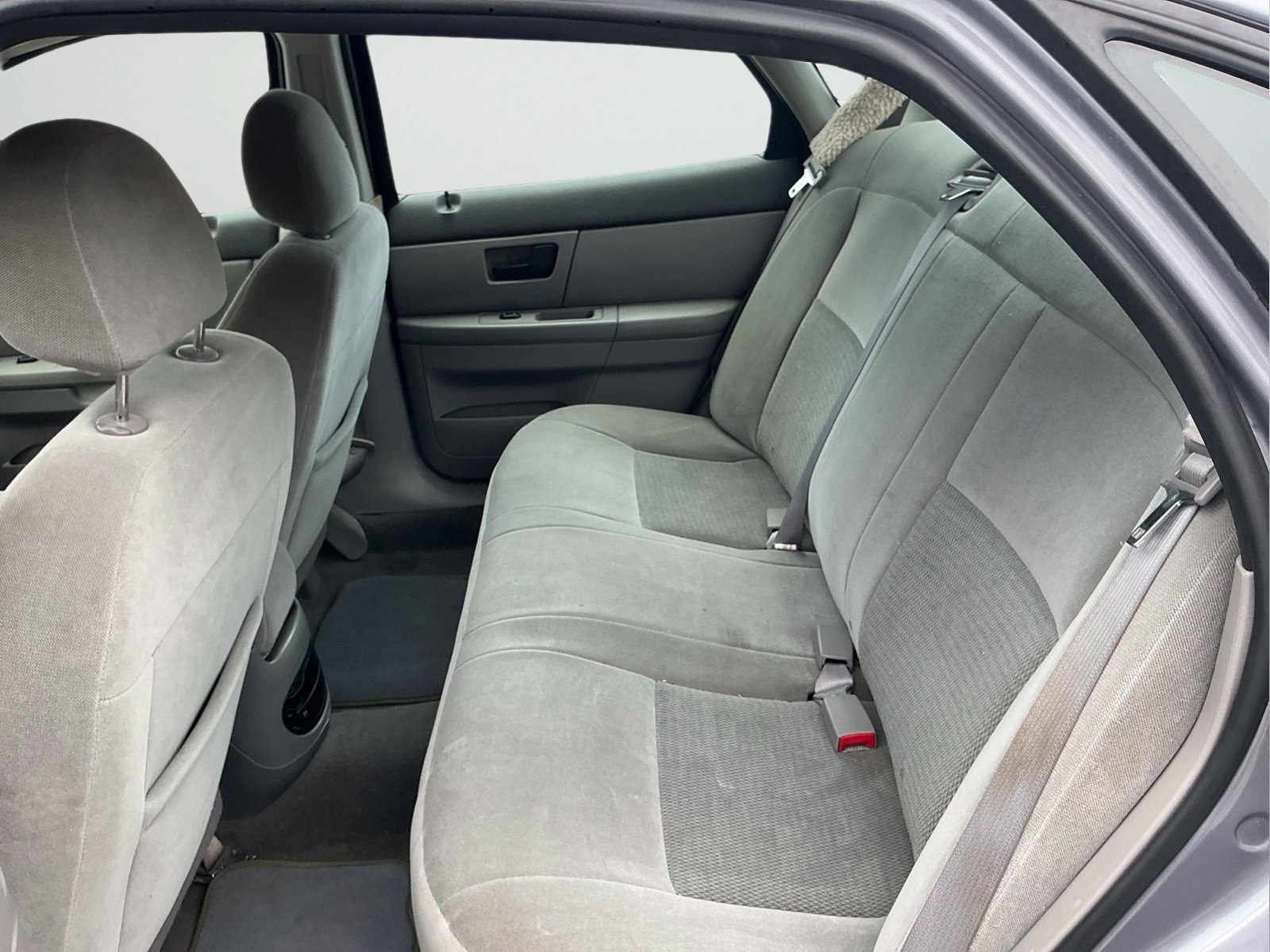 Used 2007  Ford SE image 12