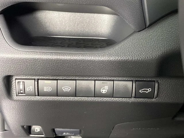 Used 2024 Blue Toyota XLE Premium image 15