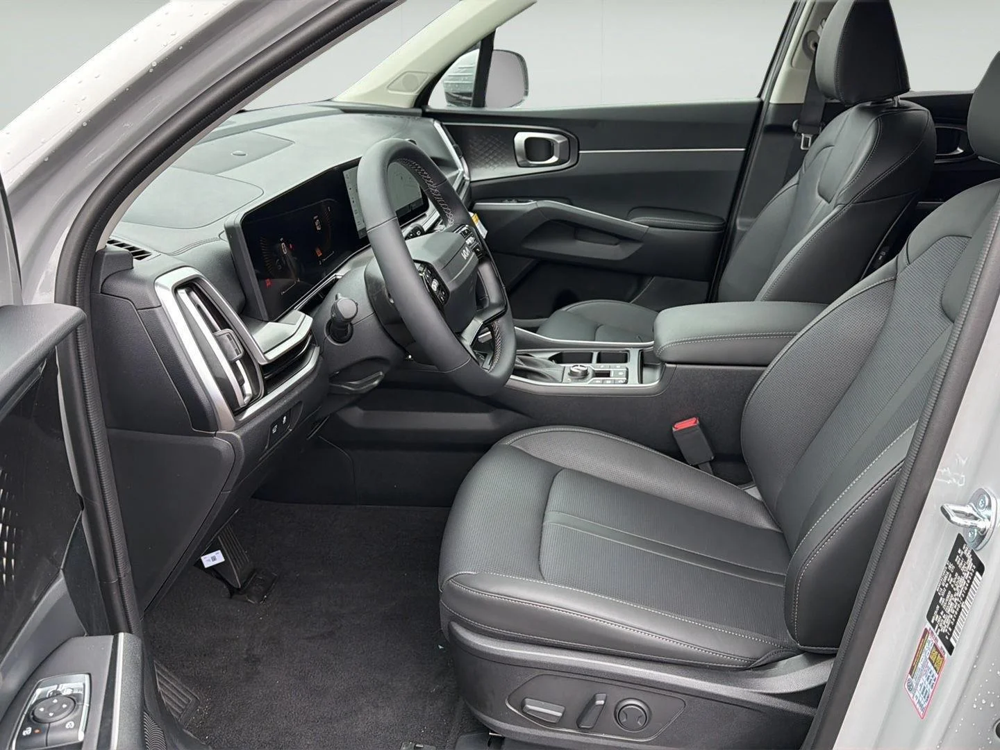 New 2026 Wolf Gray Kia EX image 8