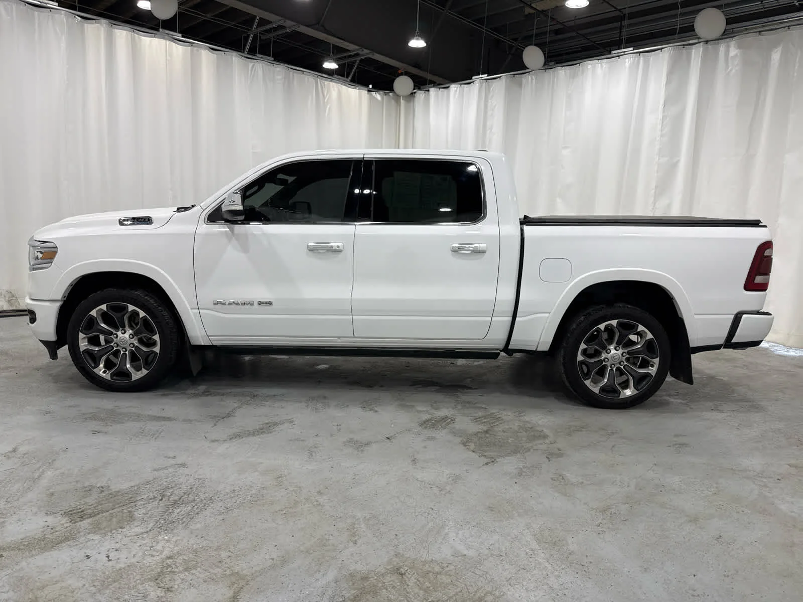 Used 2021 Wht/white Ram Longhorn image 2