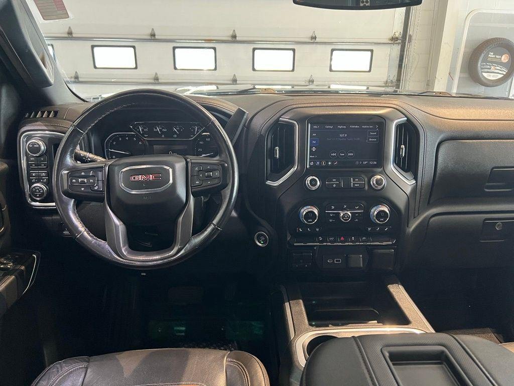 Used 2022 Ebony Twilight Metallic GMC AT4 image 19