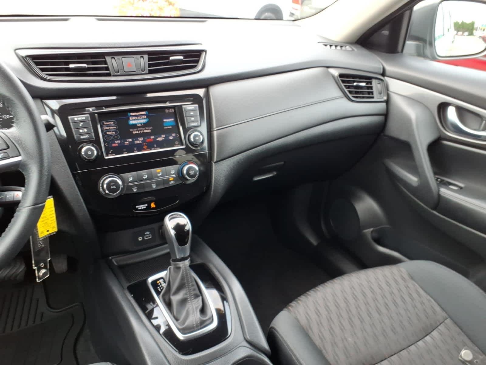 Certified Used 2020 Gun Metallic Nissan S image 15