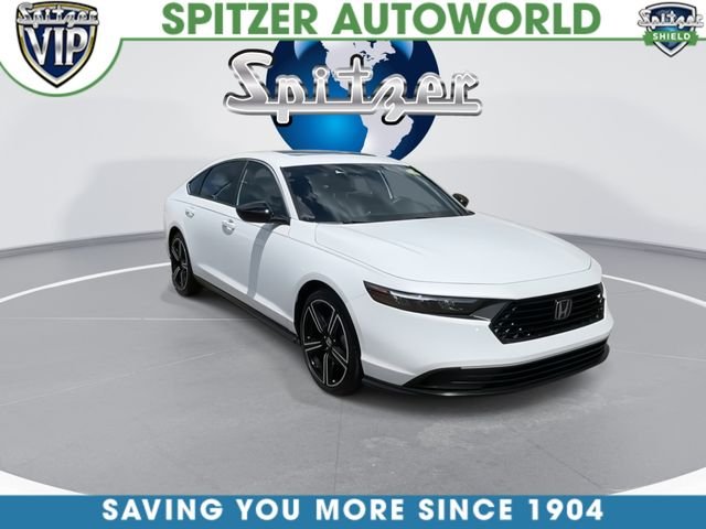 Used 2025 White Honda Sport image 4