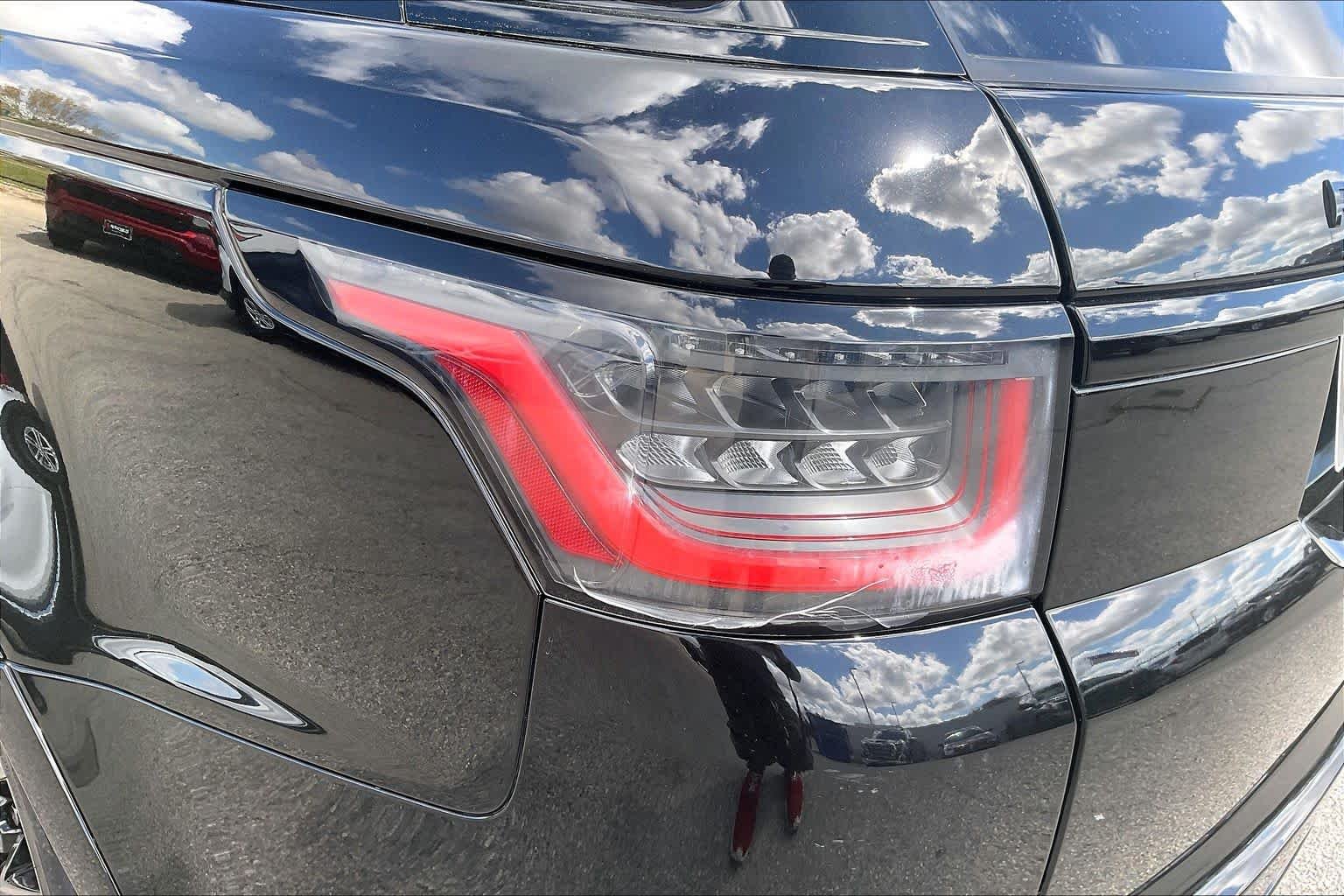 Used 2020 Ligurian Black Metallic Land Rover SVR image 28