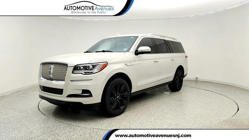 2024 Lincoln Navigator L