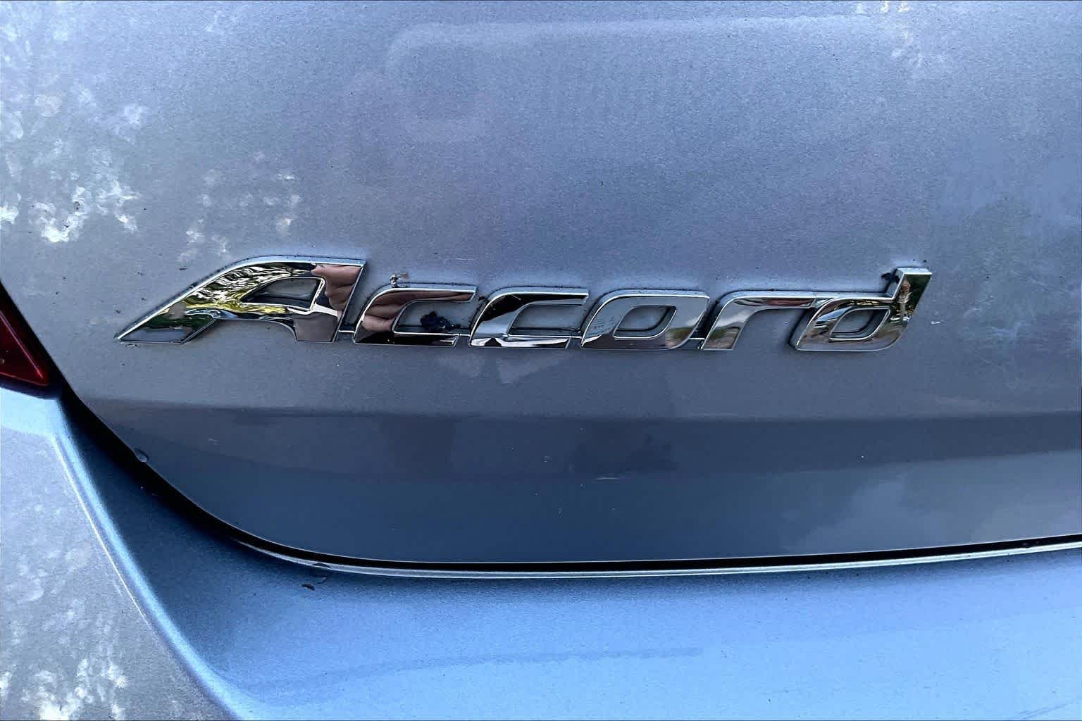 Used 2016 Lunar Silver Metallic Honda EX-L image 9