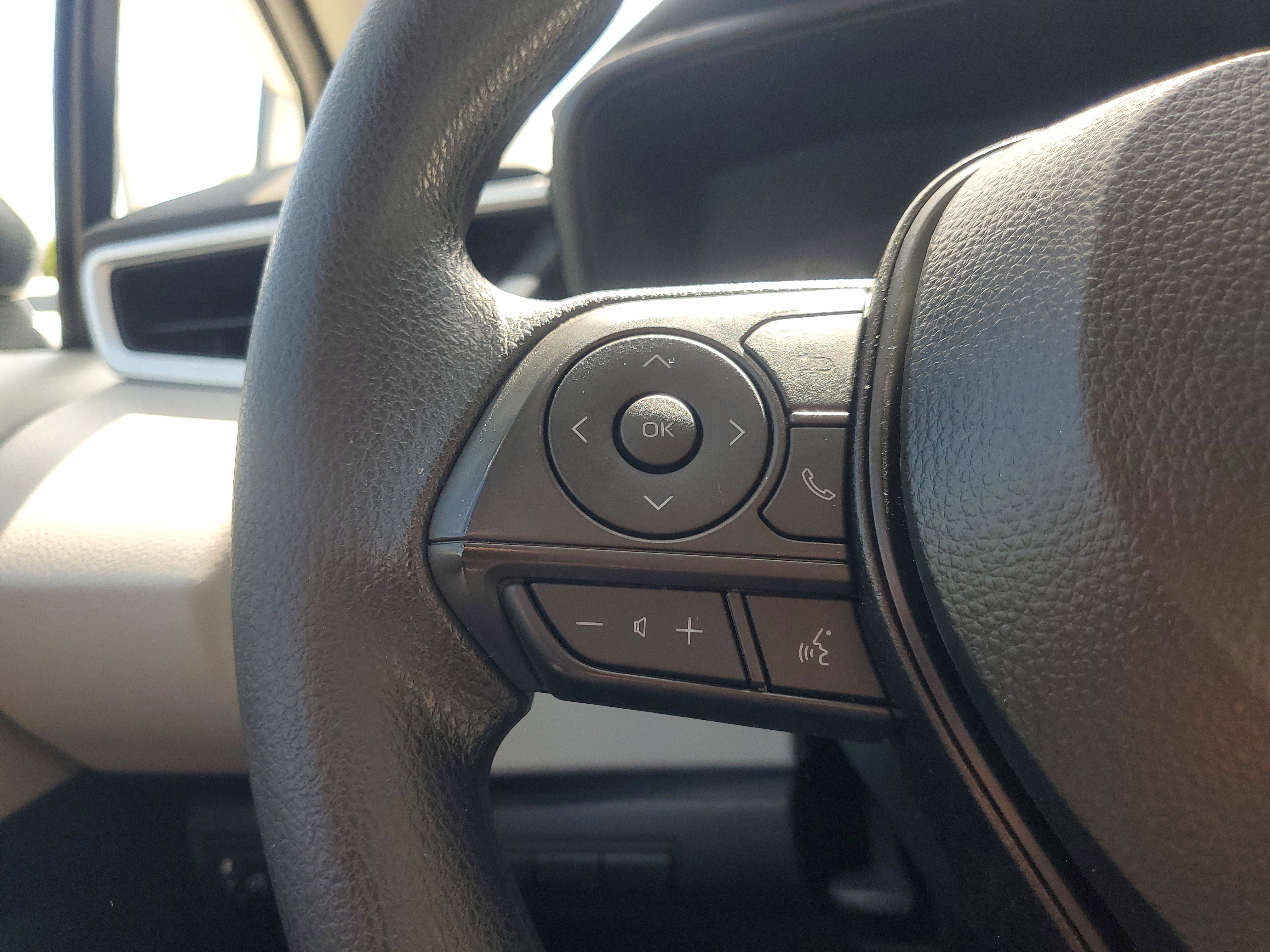 Certified Used 2025 Classic Silver Metallic Toyota LE image 21