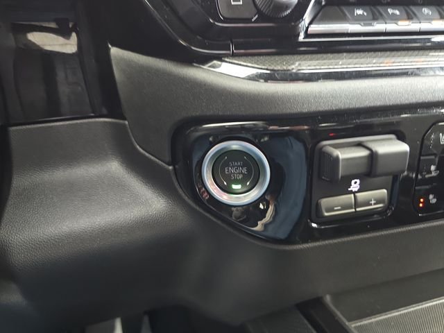Used 2024 White Chevrolet ZR2 image 25
