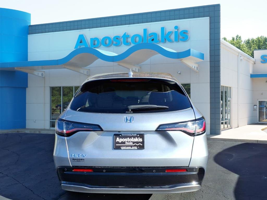 2026 Honda HR-V EX-L photo 3