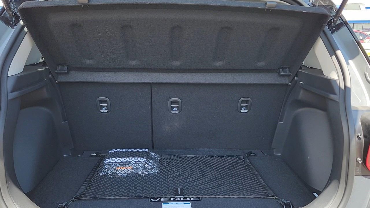 New 2026 Ecotronic Gray w/Black Roof Hyundai SEL w/Two-Tone Roof image 19