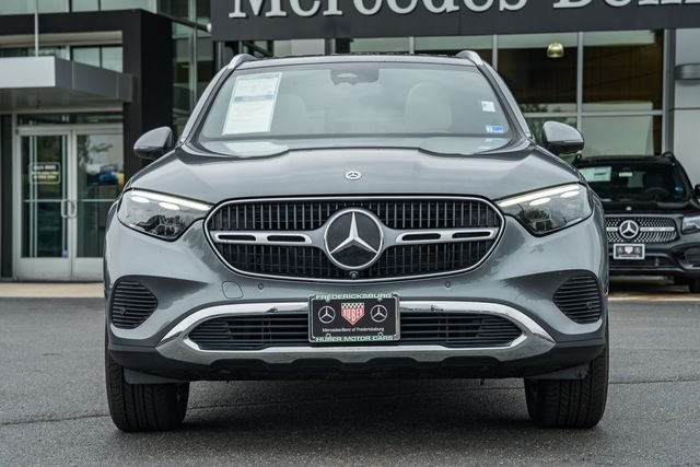 Certified Used 2023 Selenite Gray Metallic Mercedes-Benz GLC 300 image 2