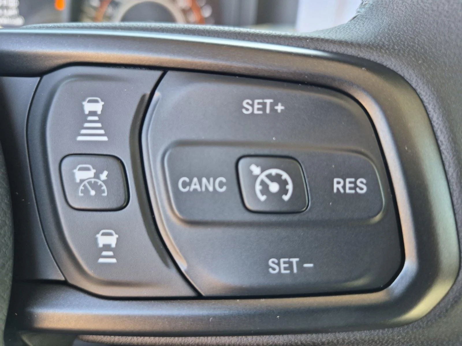 New 2026 Goldilocks Exterior Paint Jeep Sport S image 22