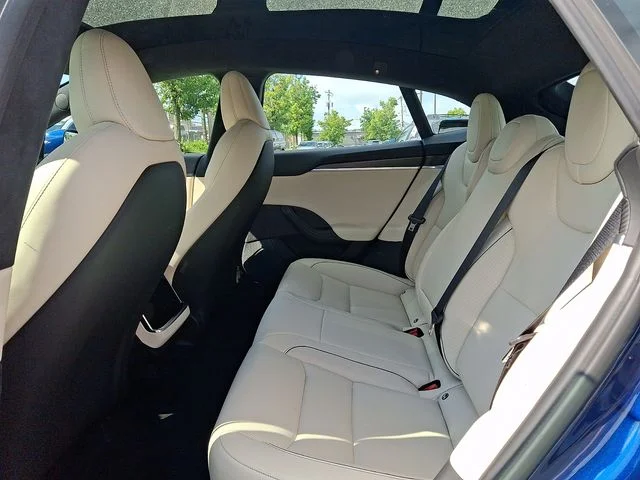 Used 2021 Deep Blue Metallic Tesla Plaid image 10