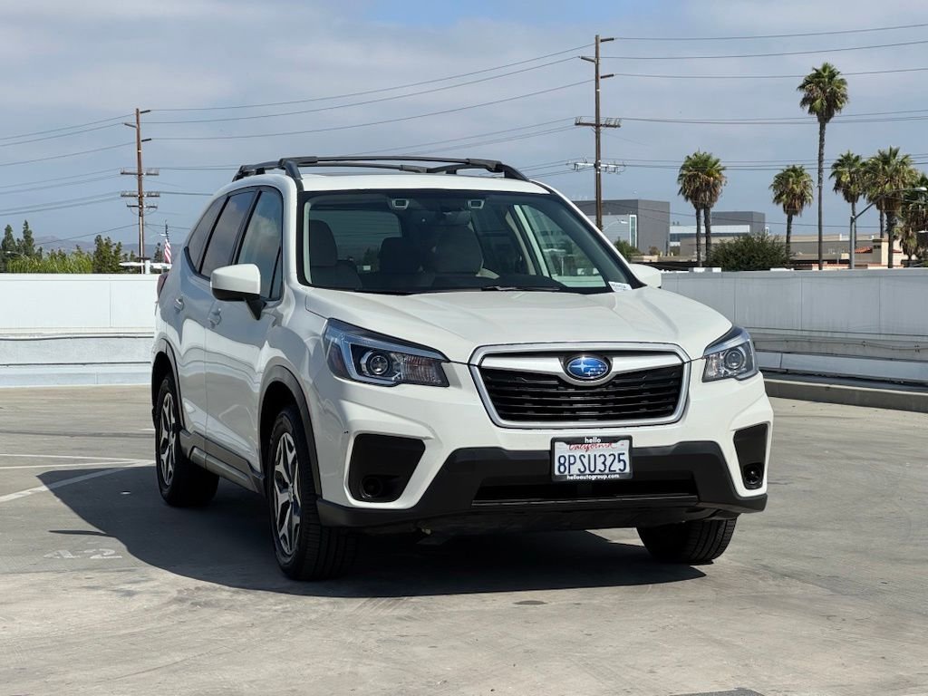 Used 2020 Crystal White Pearl Subaru Premium image 2