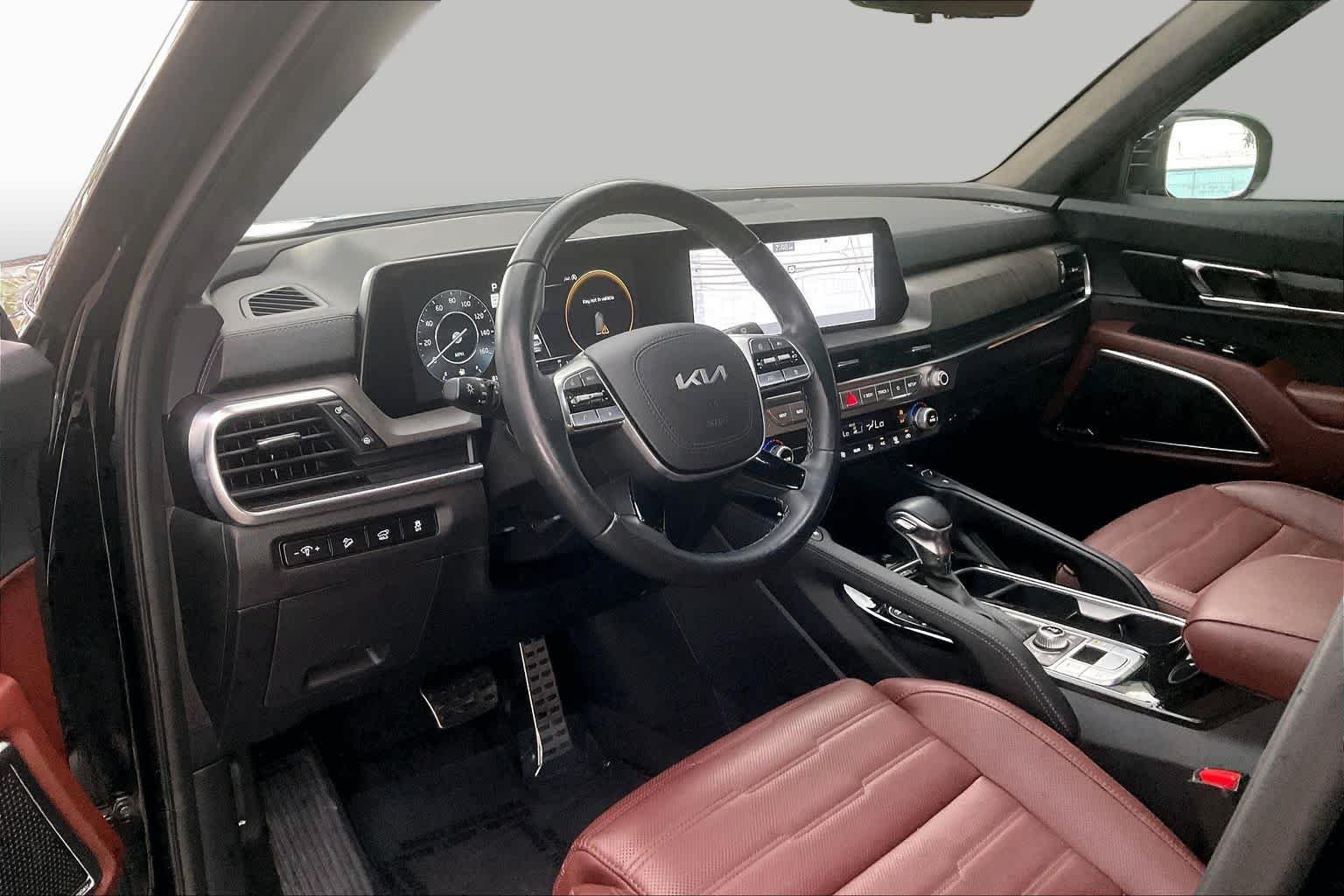 Used 2024 Ebony Black Kia SX Prestige image 18