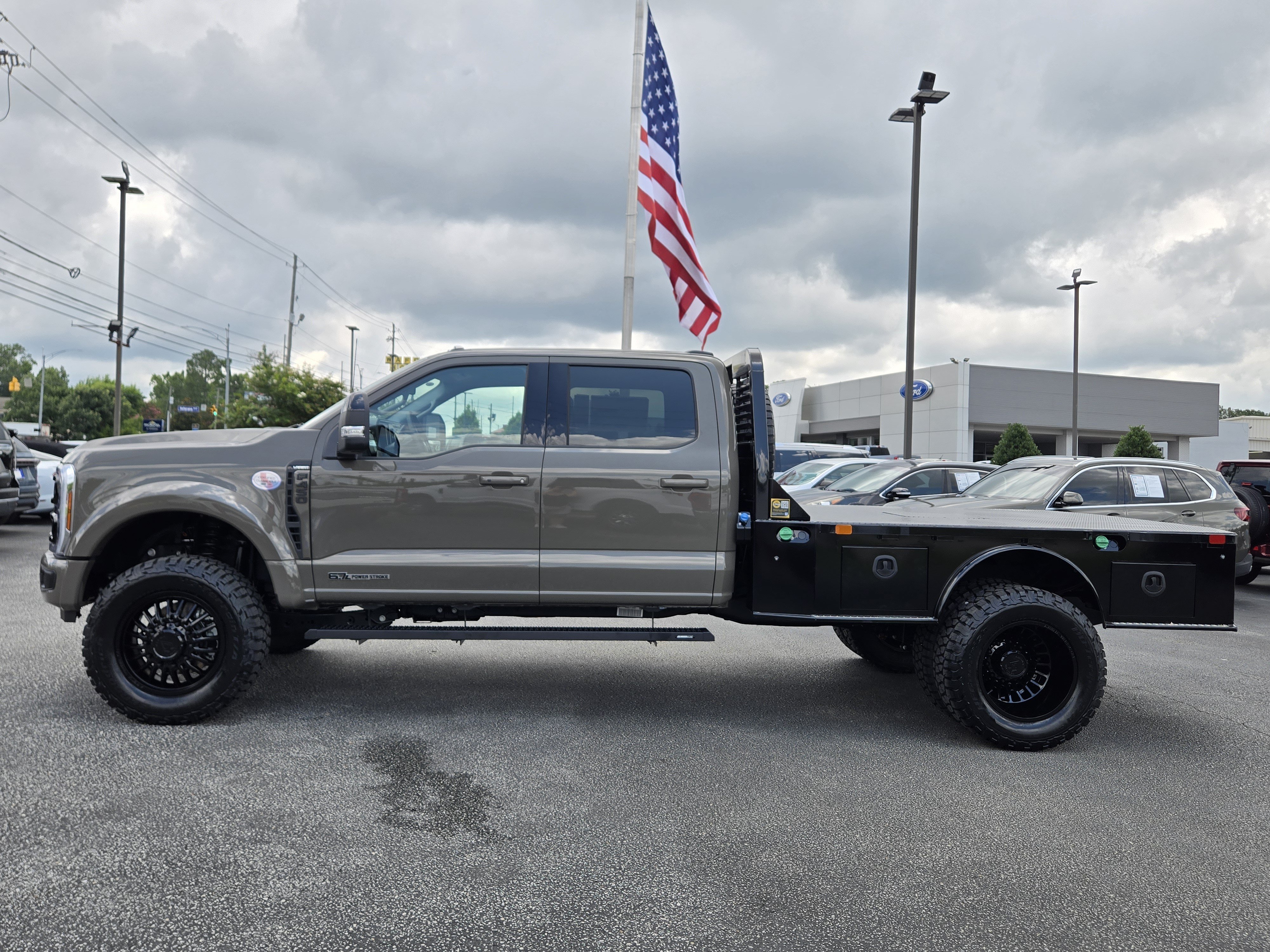 New 2026 Marsh Gray FORD F-450® LARIAT® image 14