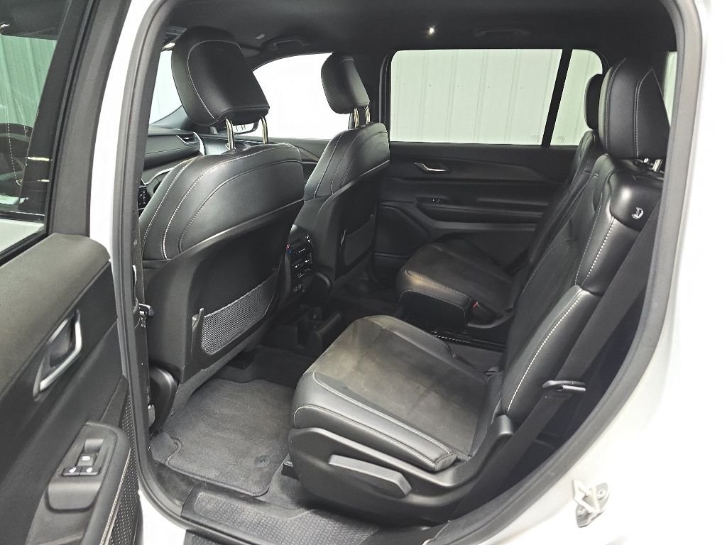 Used 2023 Bright White Clearcoat Jeep Altitude image 30