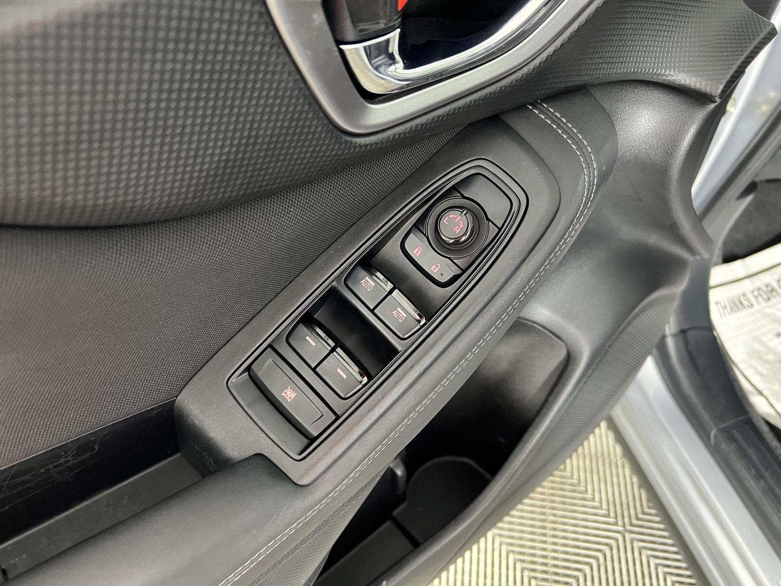 Used 2023 Ice Silver Metallic Subaru Premium image 17