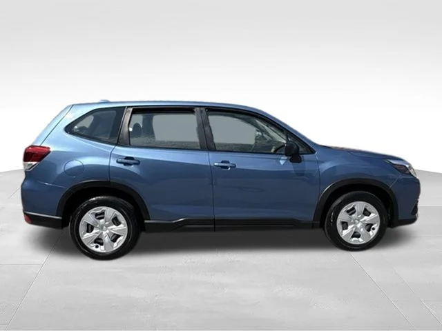 Used 2023 Blue Subaru Base image 8