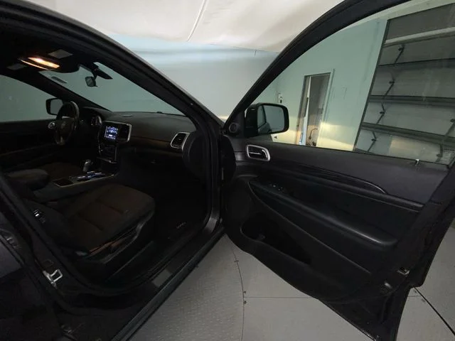 Used 2021 Gray Jeep Laredo E image 23