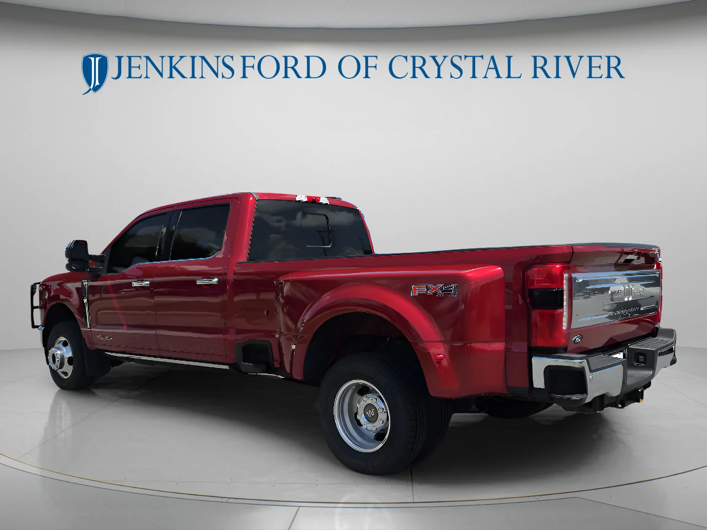 Used 2024 Red Metallic Ford King Ranch image 9