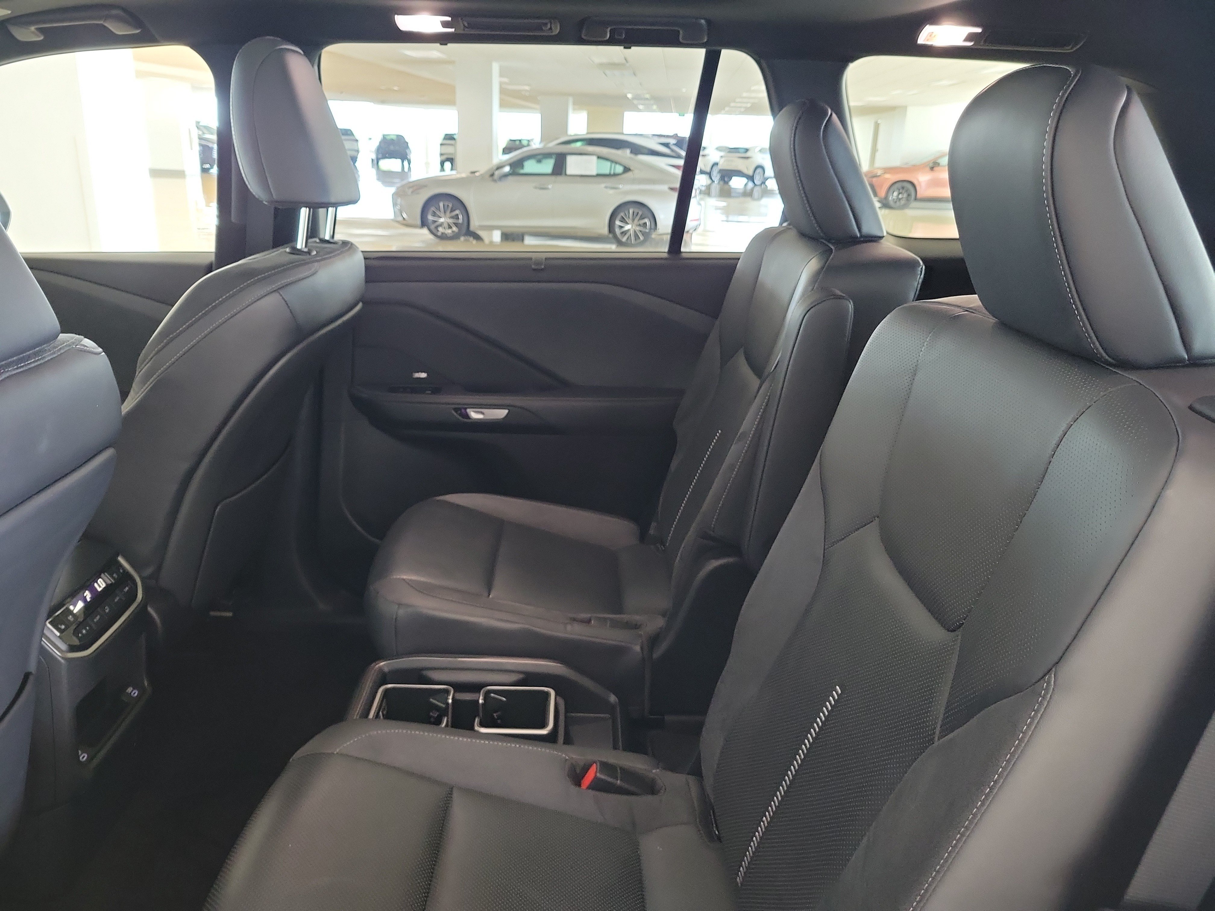 Certified Used 2024 WIND CHILL PEARL Lexus TX 350 Luxury image 18
