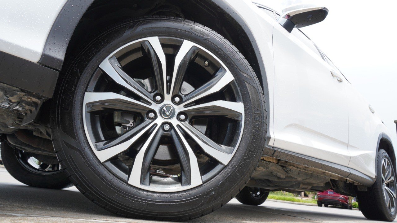 Used 2020 White Lexus RX 350 image 11