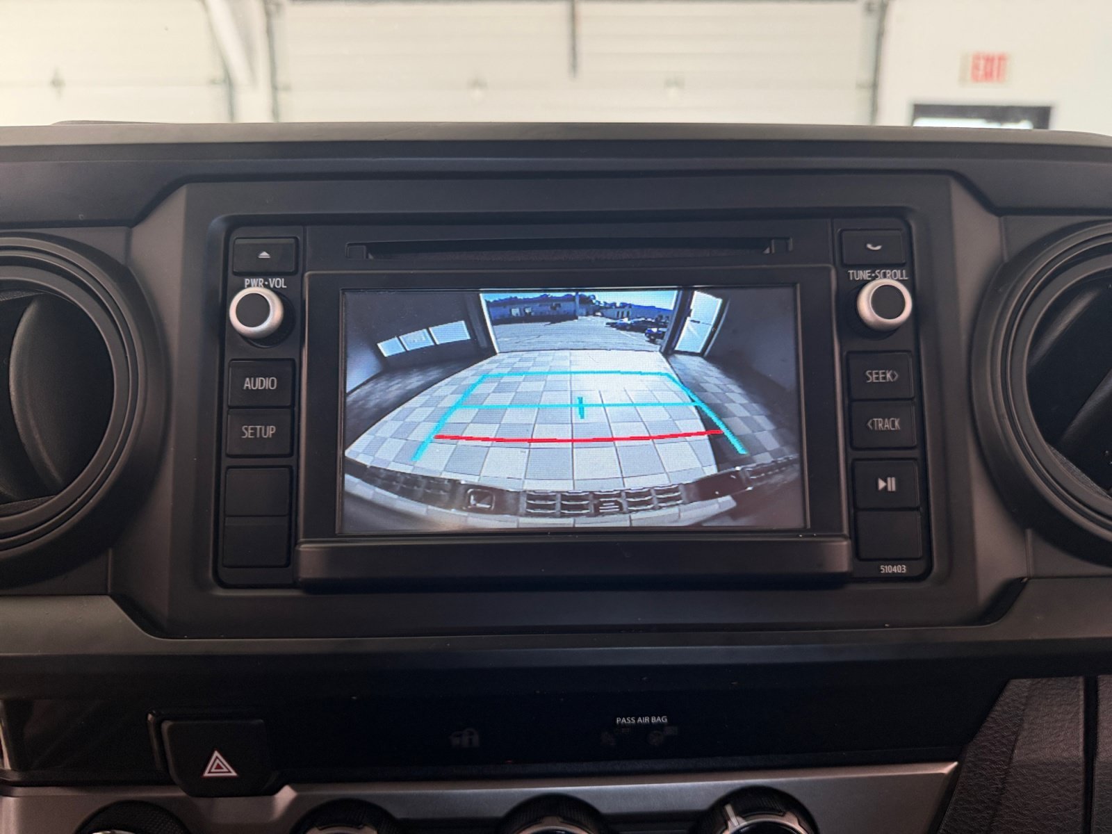 Used 2018 Midnight Black Metallic Toyota SR image 19
