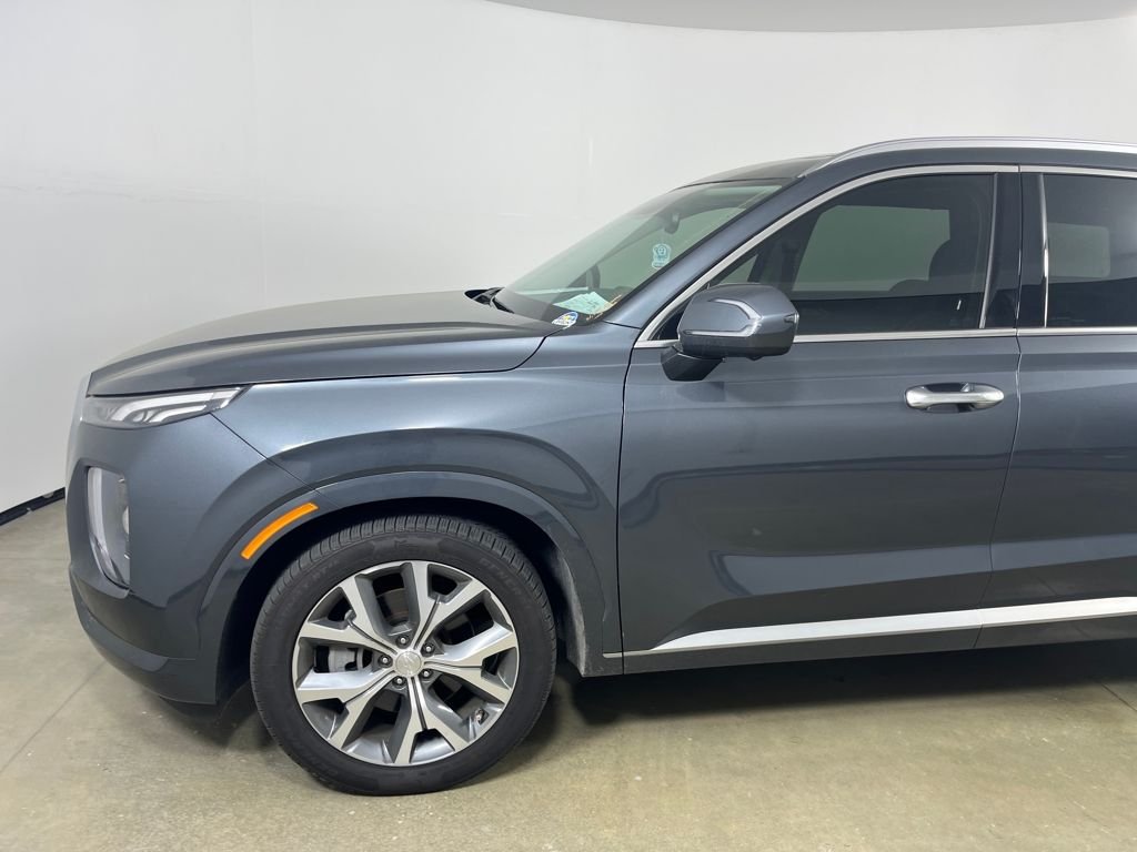 Used 2021 Gray Hyundai Limited image 9