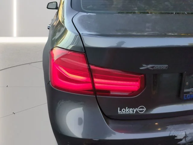 Used 2016 Gray BMW 328i xDrive image 8