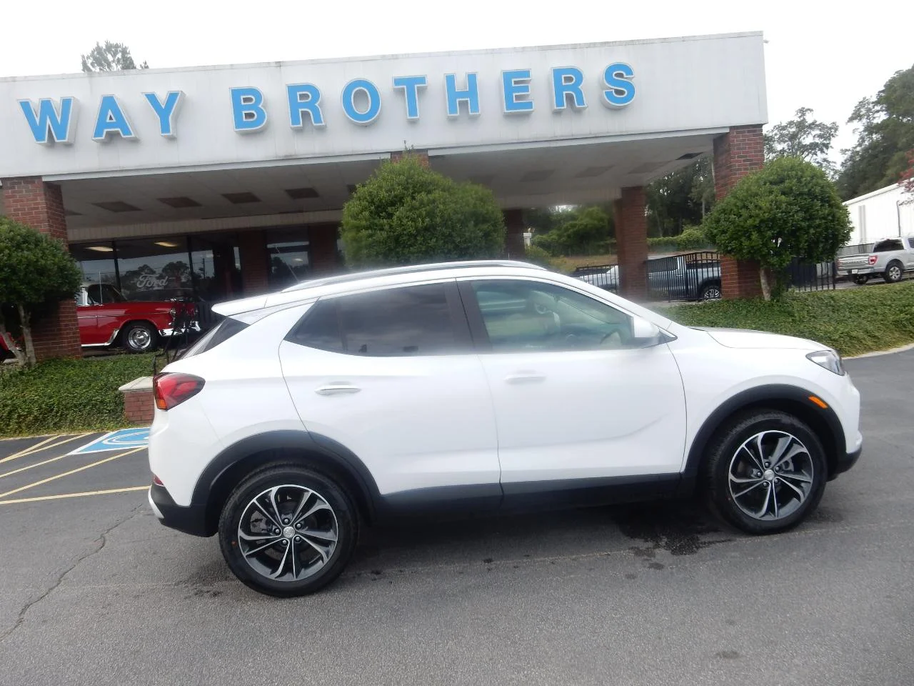 2023 Buick Encore GX Select