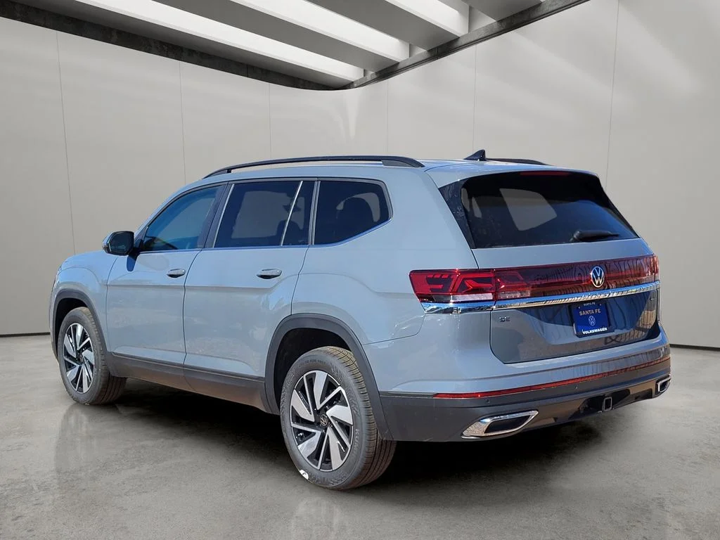 New 2026 Pure Gray Volkswagen 2.0T SE W/TECHNOLOGY image 2