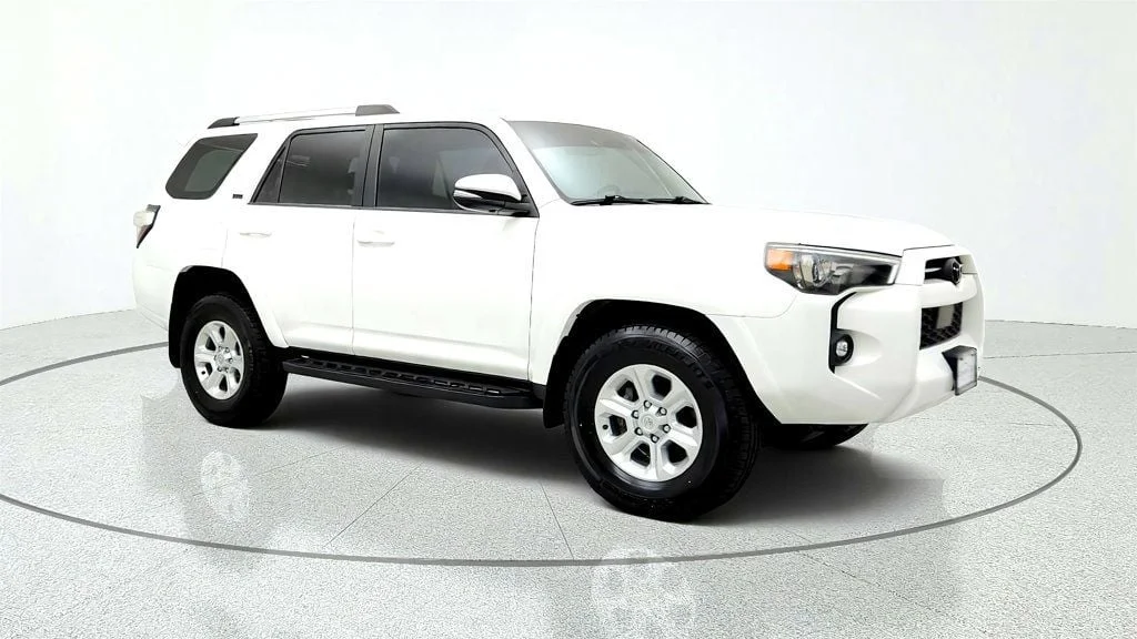 Used 2023 Ice Cap Toyota SR5 Premium 4WD w/ Power Moonroof & Trail Running Boards image 3