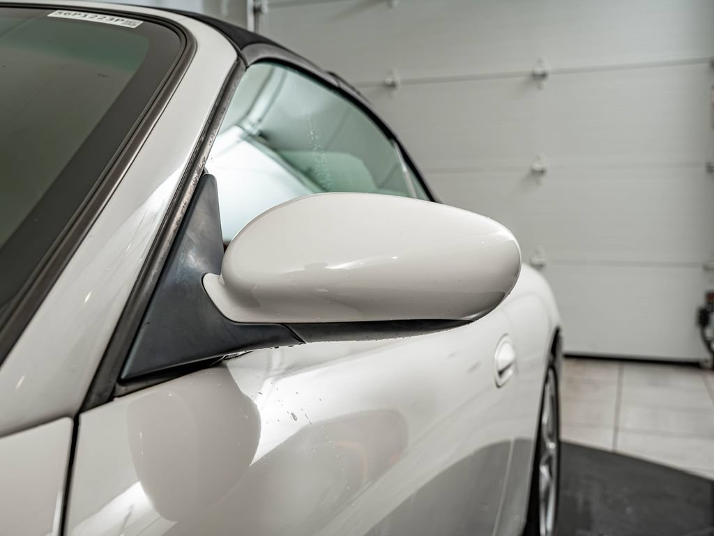 Used 2003 Carrara White Porsche Carrera image 13