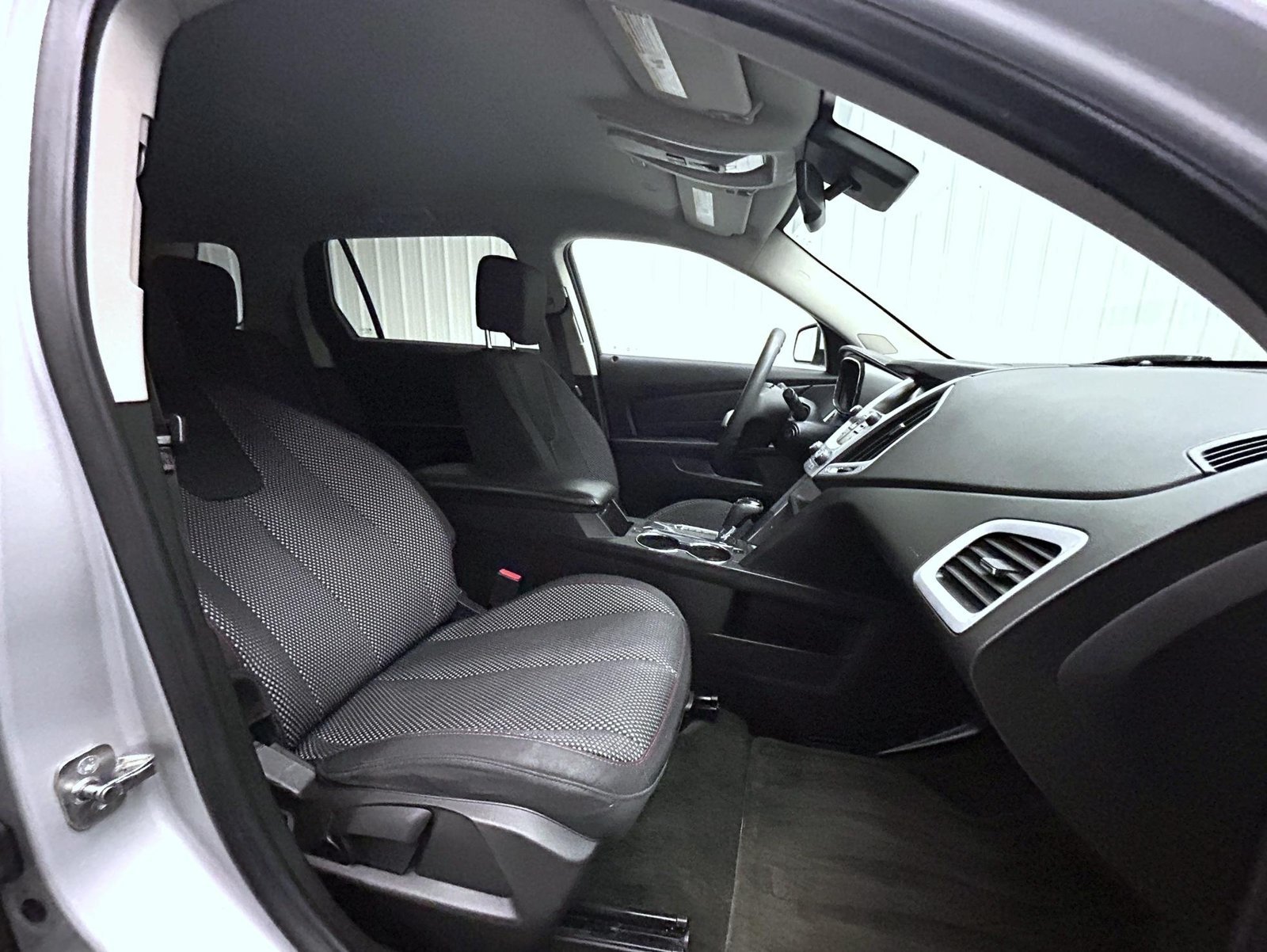 Used 2017 Silver GMC SLE-1 image 15